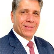 Educator, activity aimed at young people and adults